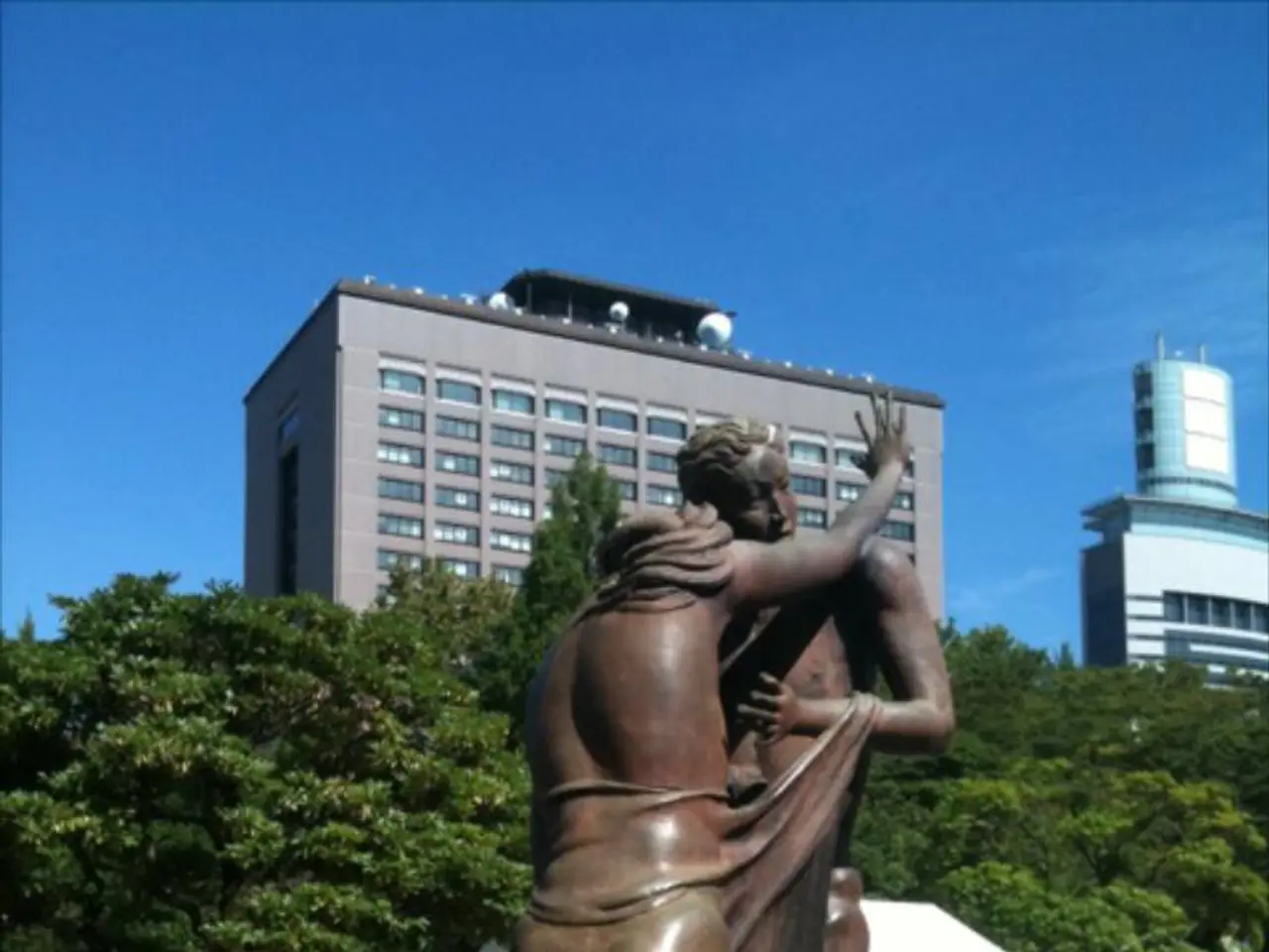 Prehistoric Art Gallery Hidden in Bhimbetka Caves, Madhya Pradesh