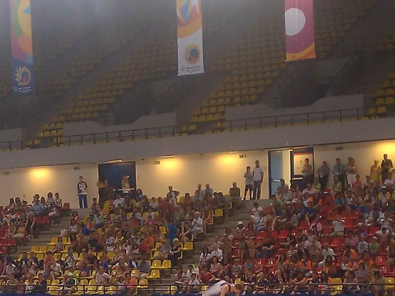 Female Defendant, Elizabeth Grace Uhlman, Arrested for Bank Robbery Attempt