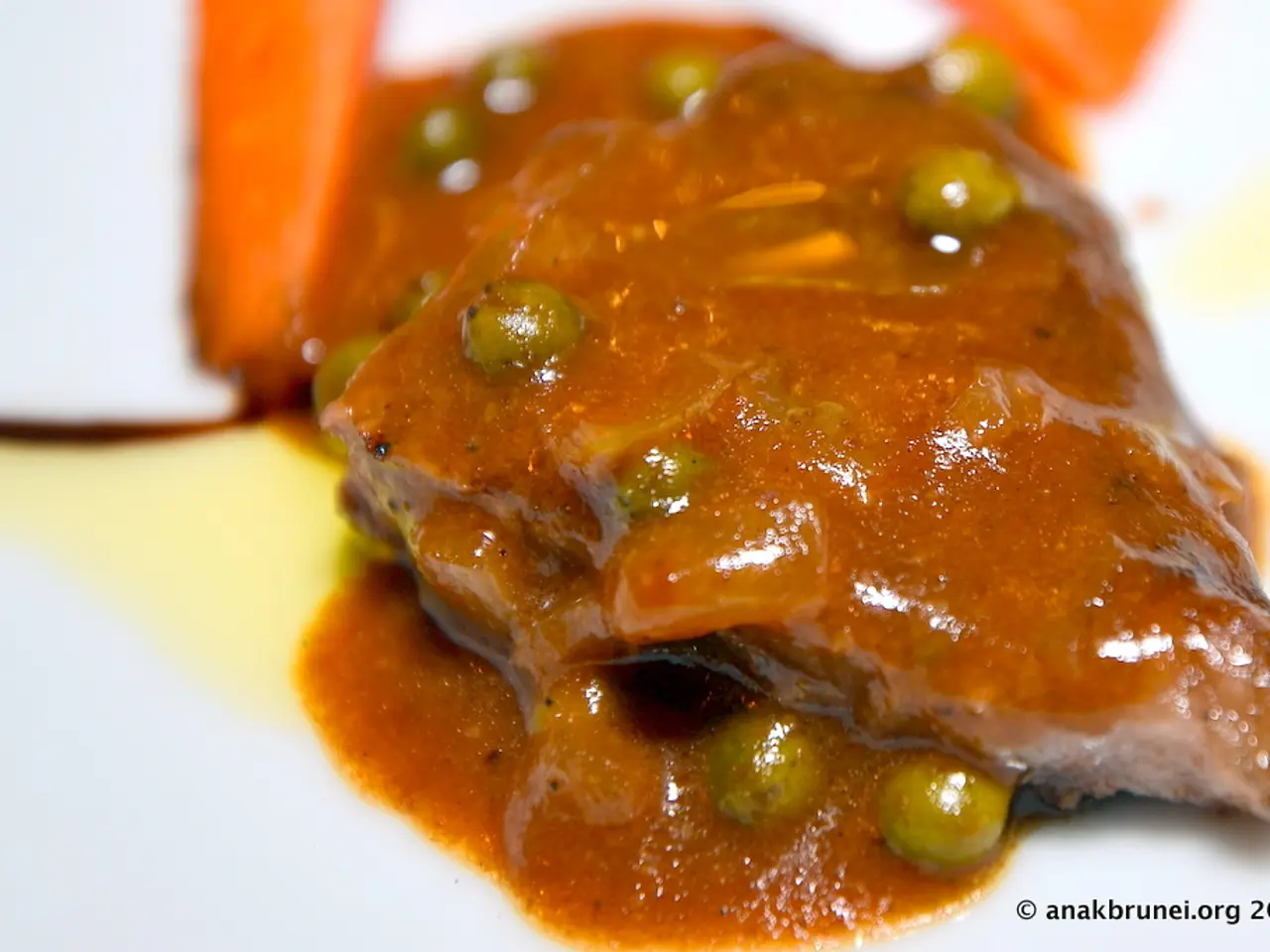 Discover the Local Flavors of Hawaii, Akin to Anthony Bourdain's Explorations, for an Delicious...