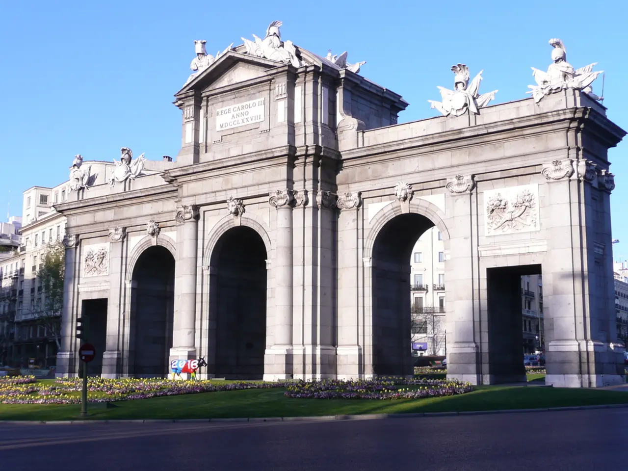 Guide to the Dolomites Directly