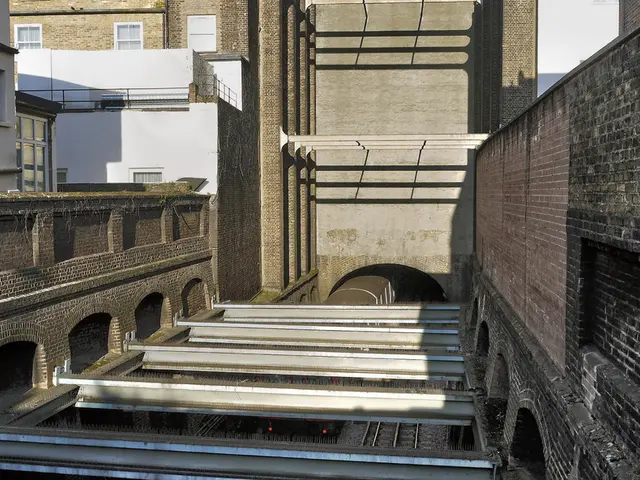 Navigational options bypassing Gotthard Tunnel available