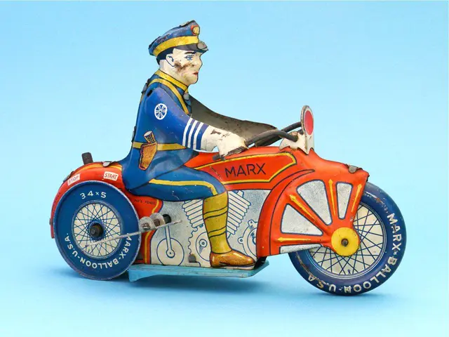 Top-Picked Art Dealers in Britain, According to Leading Designers, Architects, and Creative...