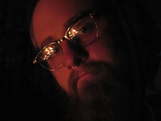 Photography Poses for Instagram-friendly Travel Shots