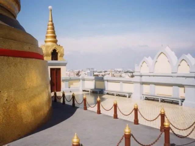 Discovering India's architectural evolution, this tour spans from Mughal masterpieces to...