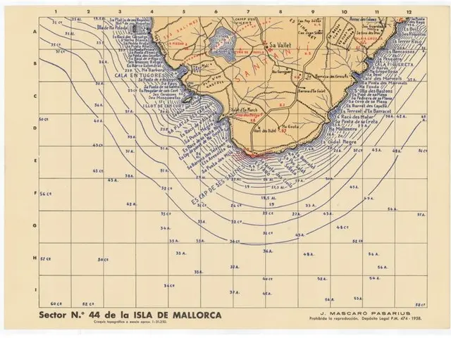The image shows an old map of the island of Mallorca, with text at the top and bottom of the paper....